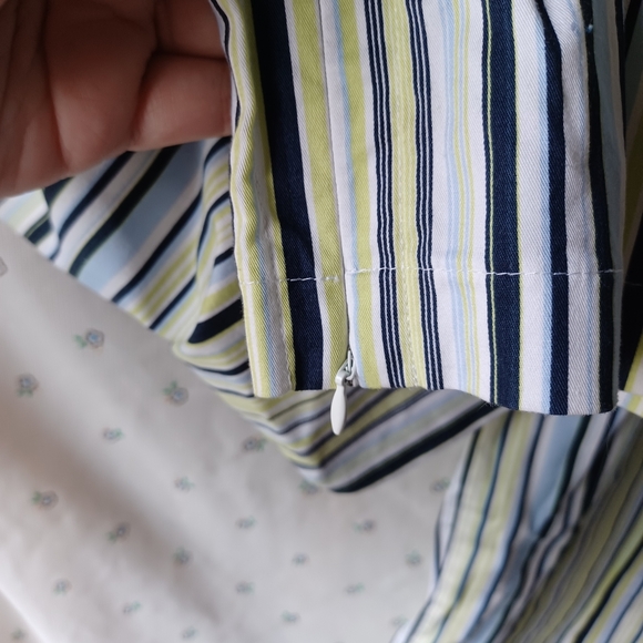 Striped Women's Capris - Picture 5 of 7